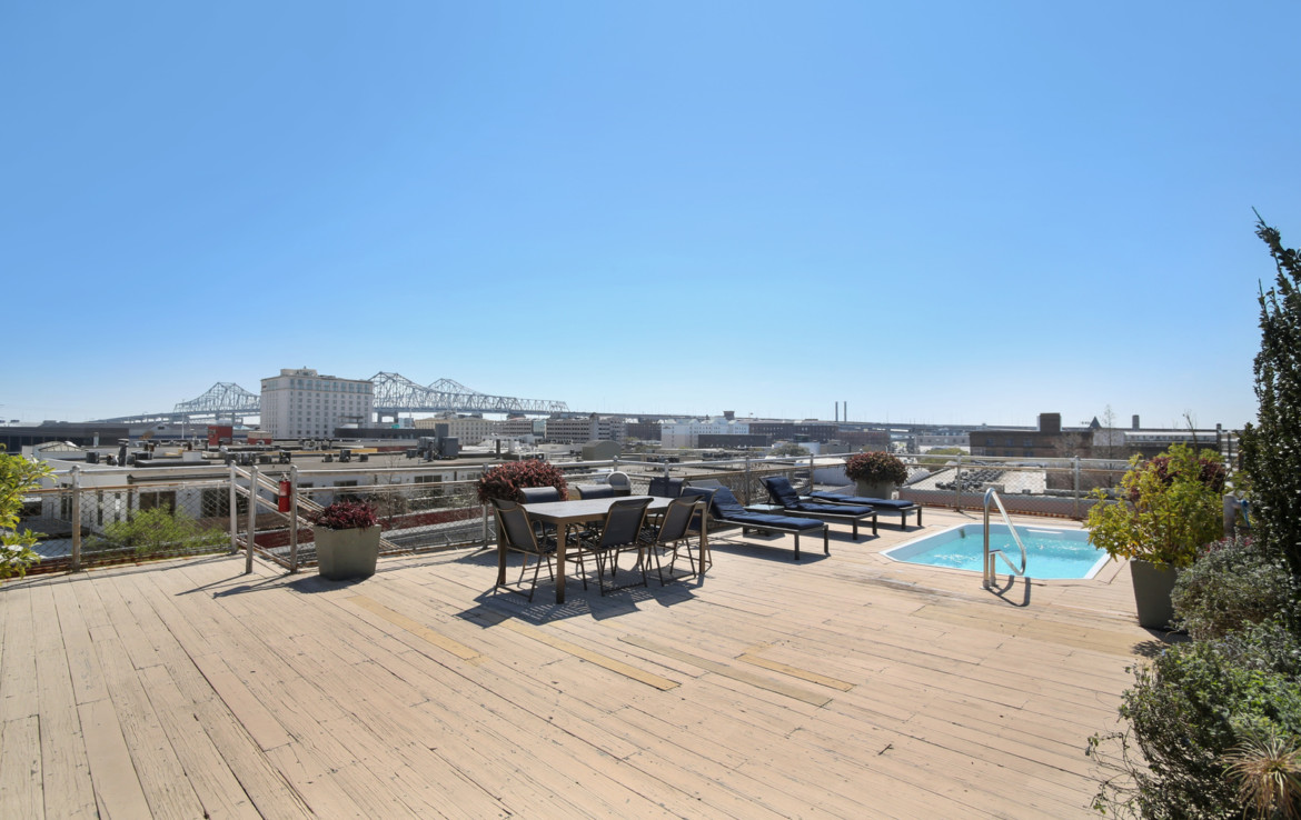 Rooftop deck with pool