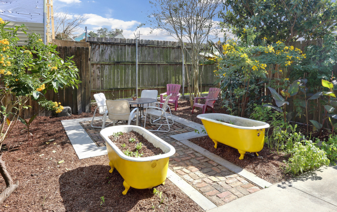 Backyard with furnished patio