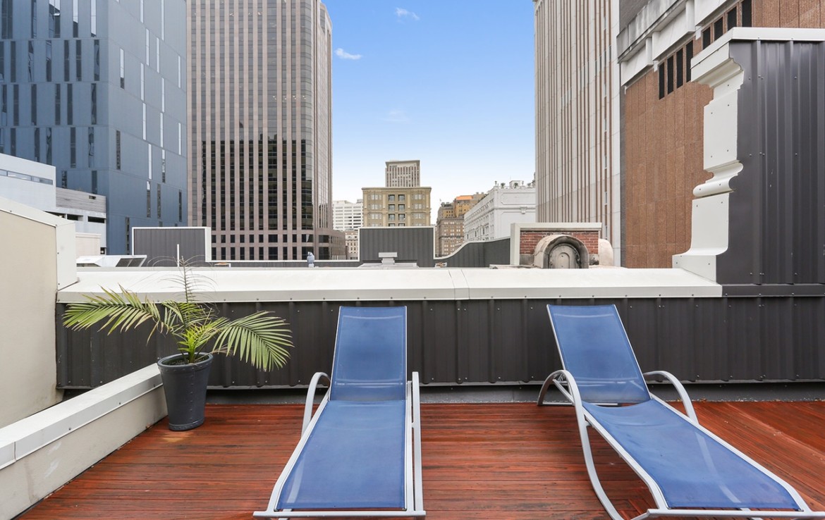 Rooftop balcony with reclined seating