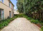 MLS-30-lush-landscapping-gravel-space
