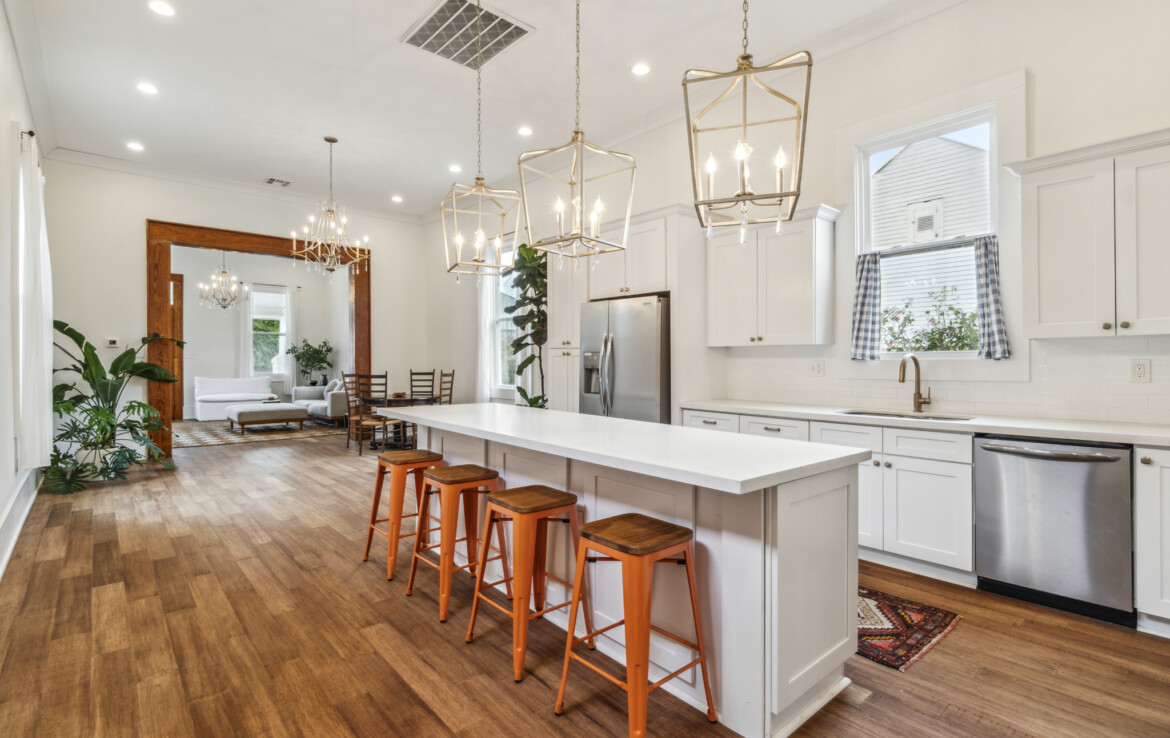 Oversized kitchen island facing dining room