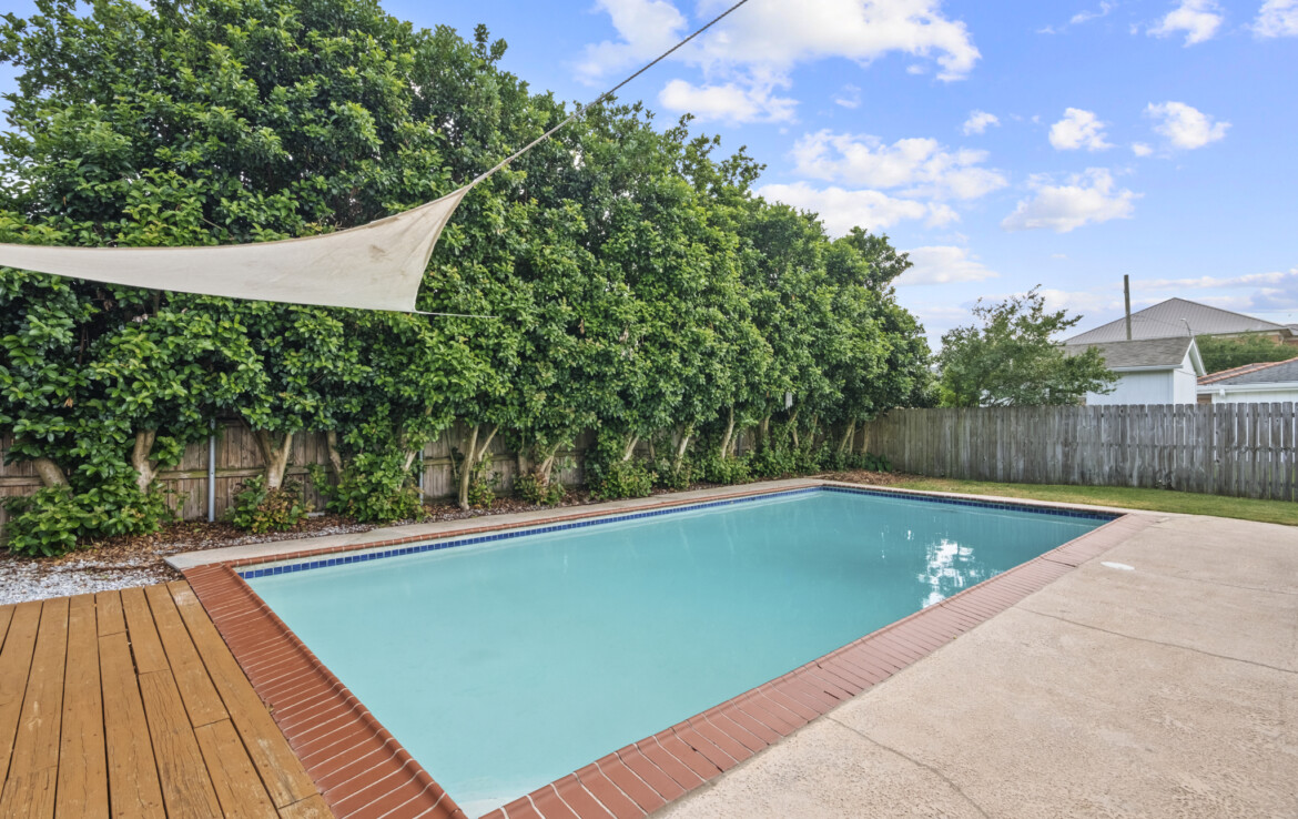 MLS-18-pool-fence-tree-lined-yard