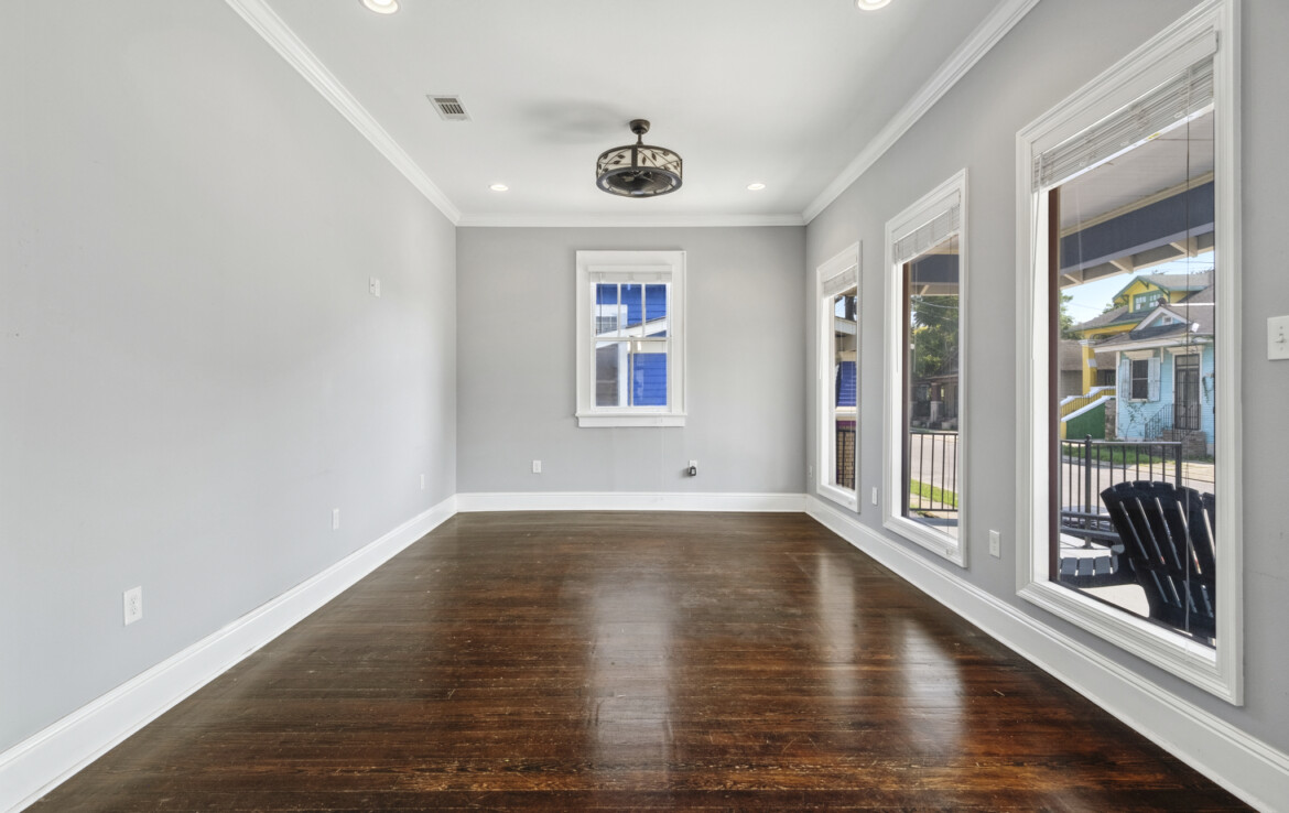 living room-floor to ceiling window