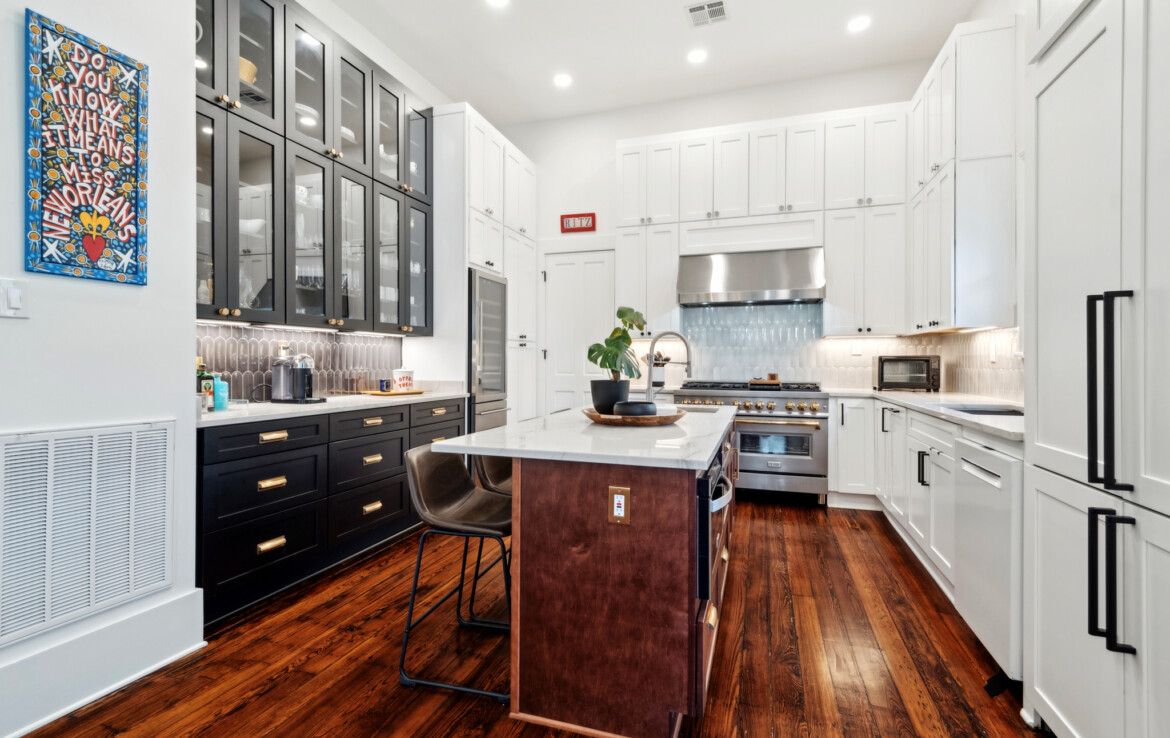 MLS-11-ktichen-close-up