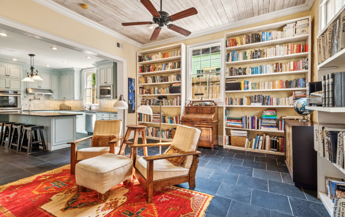 MLS-11-kitchen-library