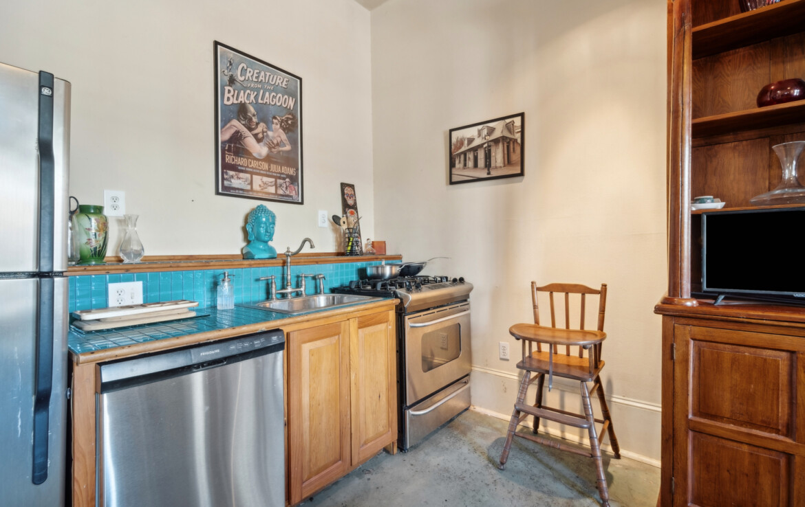 MLS-5-Kitchen-close-up