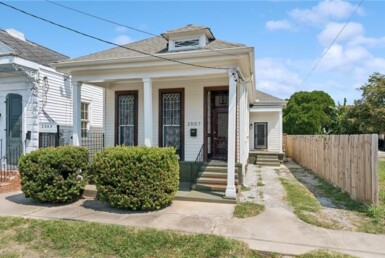 shotgun front of house