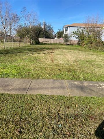vacant lot lot size 40 x 99