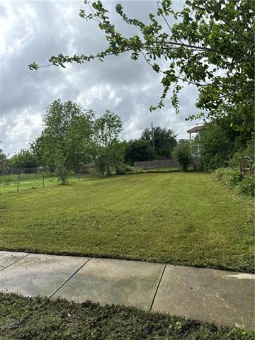 vacant lot lot size 40 x 99